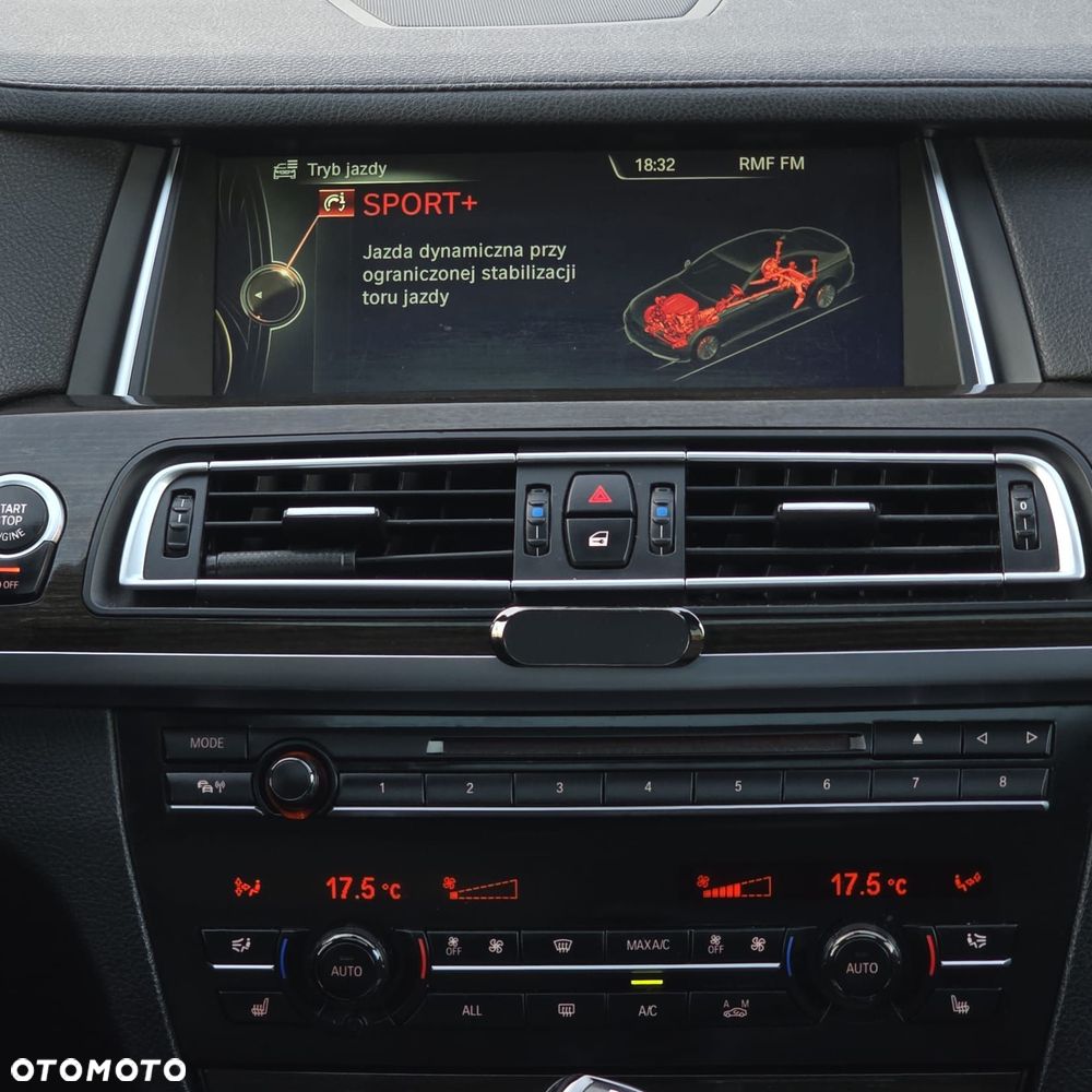 BMW Seria 7 730d xDrive - 33