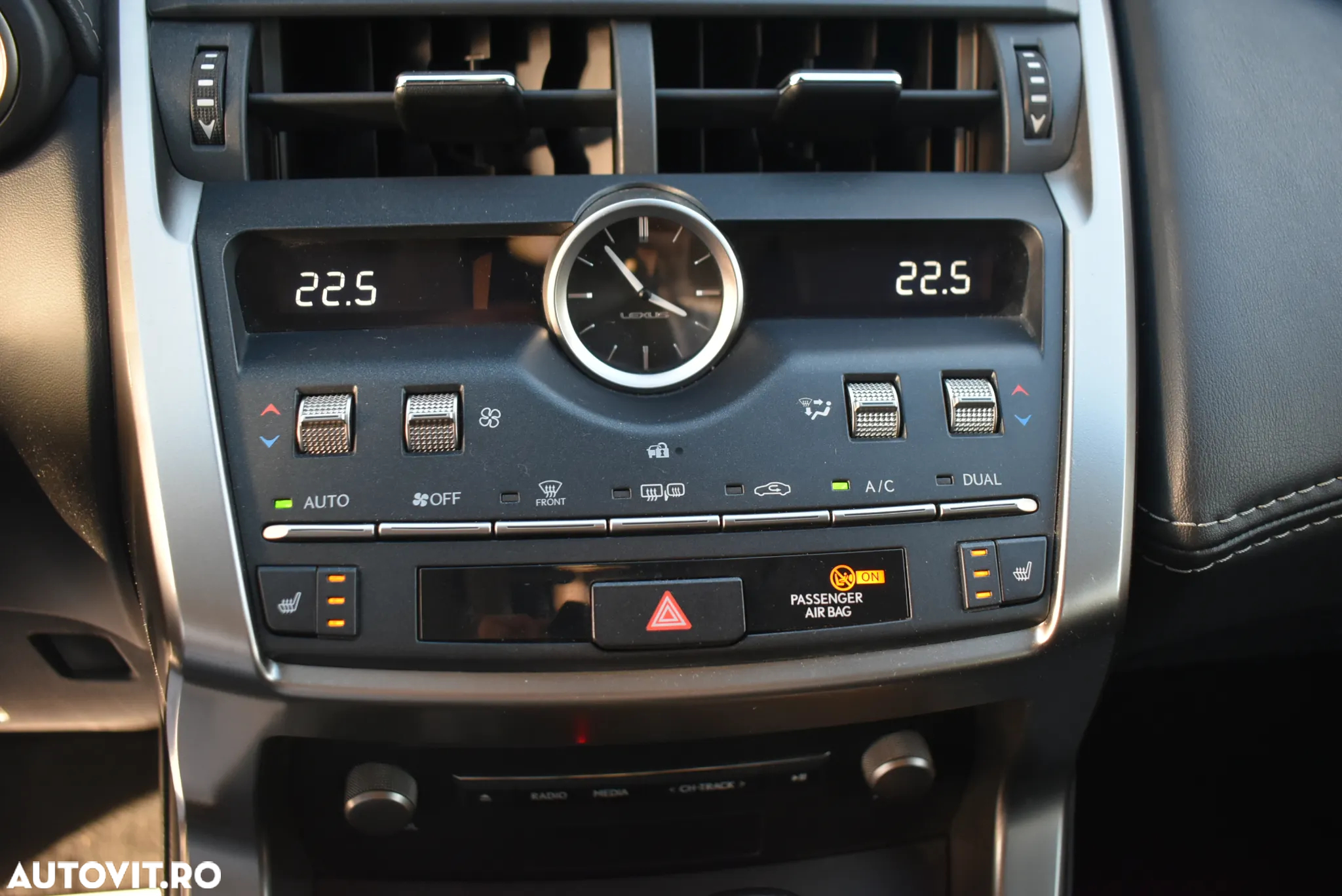 Lexus Seria NX 300h - 15