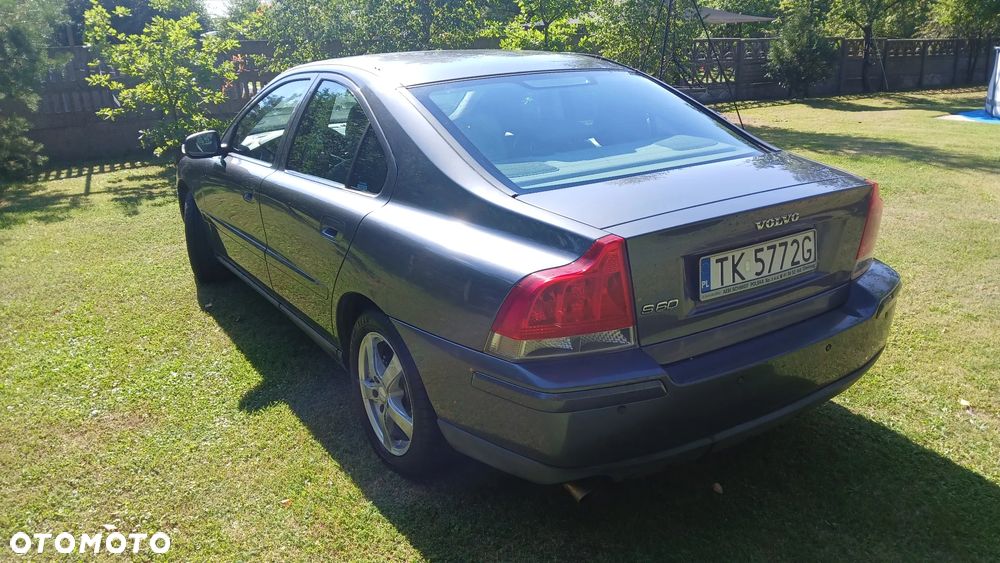 Volvo S60 2.4D Summum - 2