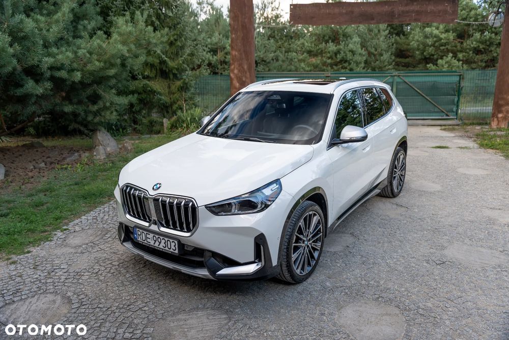 BMW X1 xDrive25i xLine sport - 4
