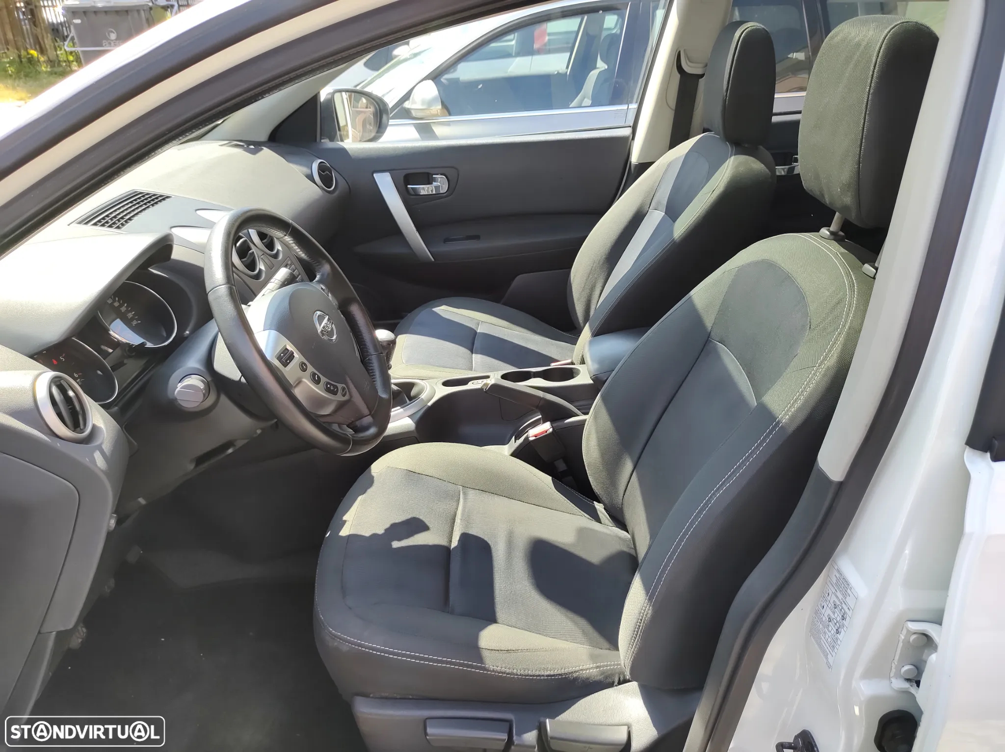 Nissan Qashqai +2 1.5 dCi Tekna Premium 17 - 12