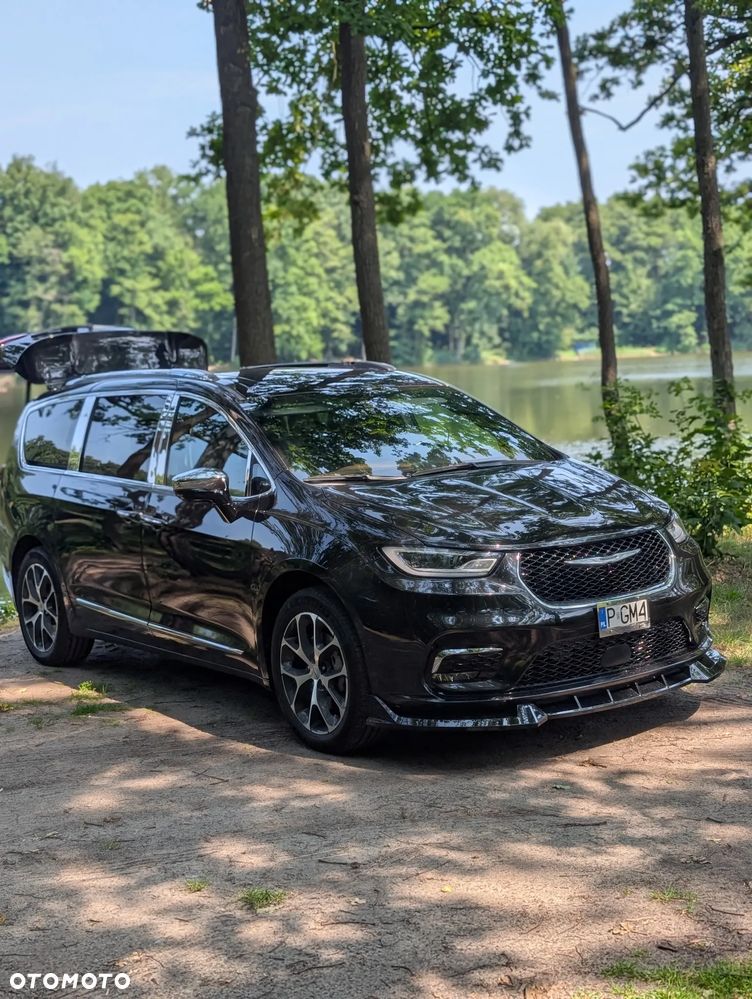 Chrysler Pacifica - 9