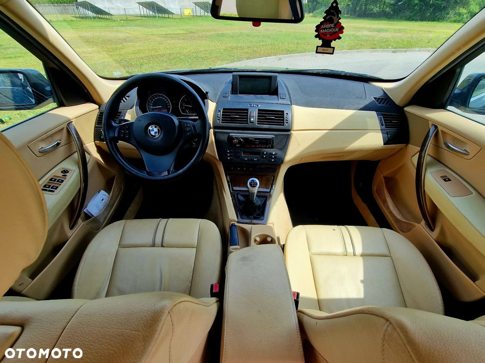 BMW X3 2.5i - 7