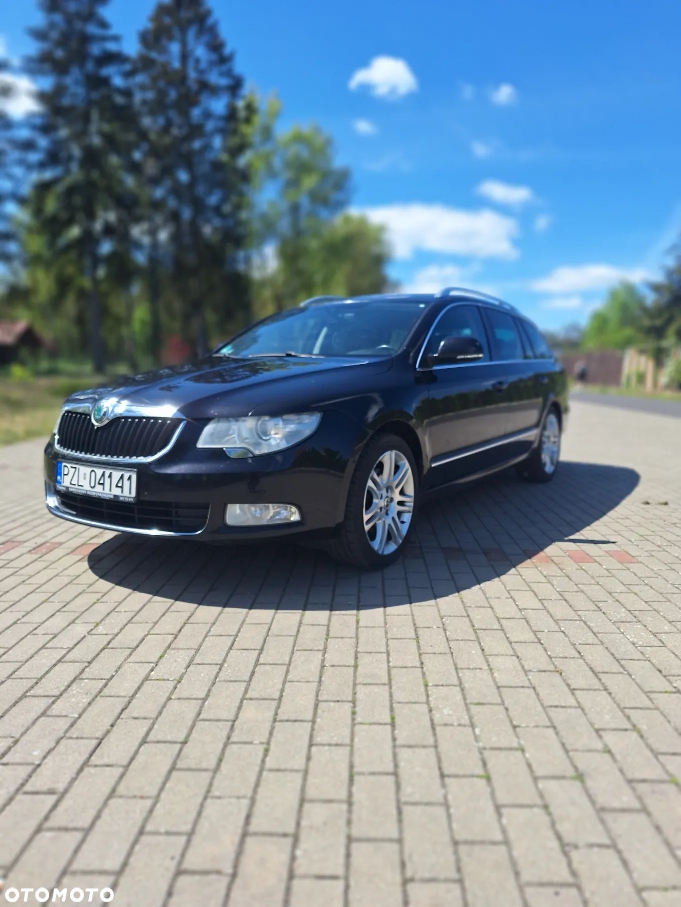Skoda Superb 2.0 TDI DSG Exclusive - 1