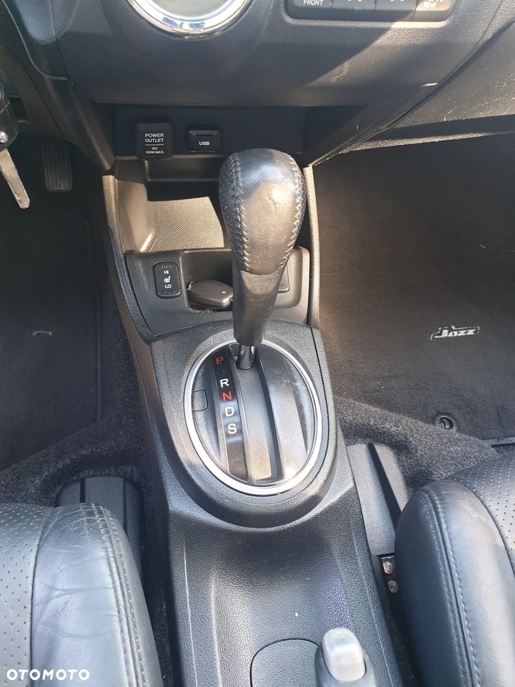 Honda Jazz 1.3 DSi i-VTEC IMA CVT Exclusive - 11