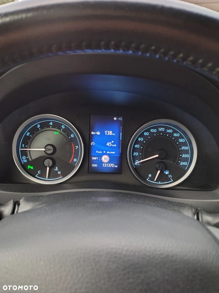 Toyota Corolla 1.6 Comfort - 12