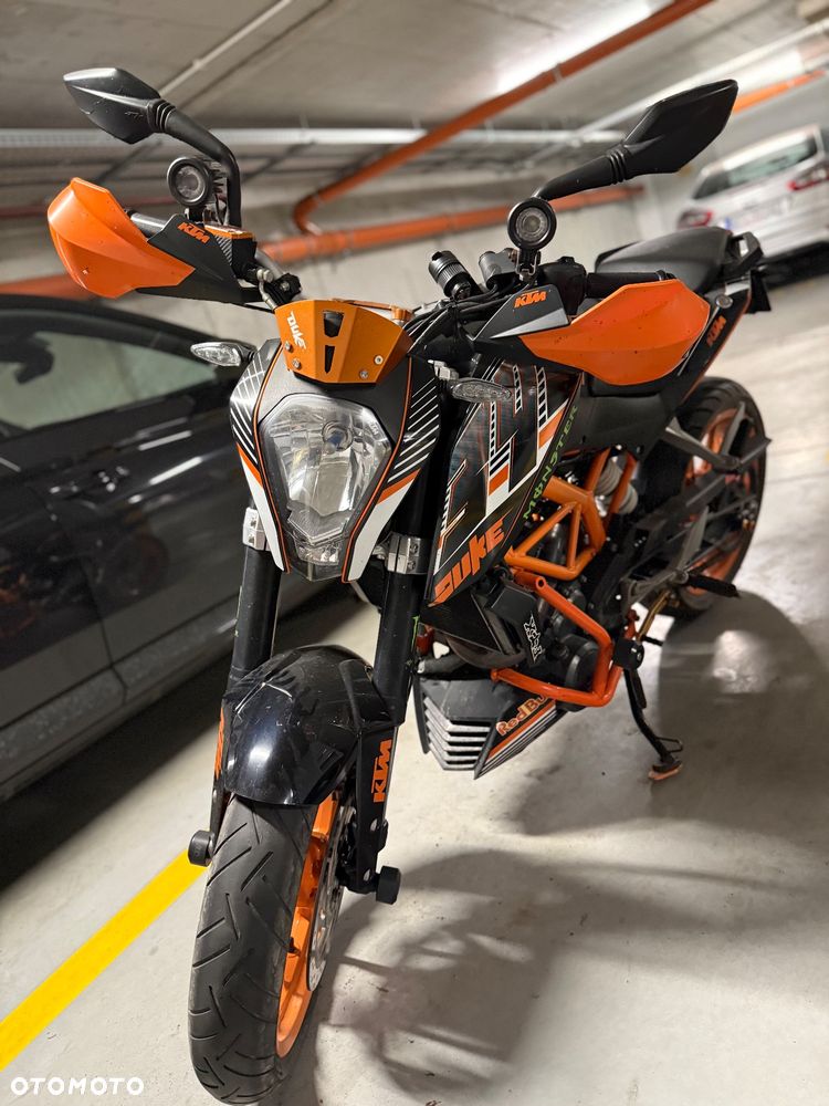 KTM Duke - 4