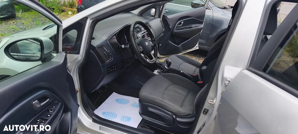 Kia Rio 1.4 CRDI Platinum Edition - 30