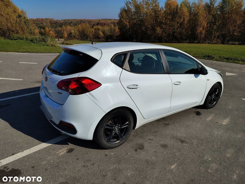 Kia Ceed 1.4 CRDi M - 6