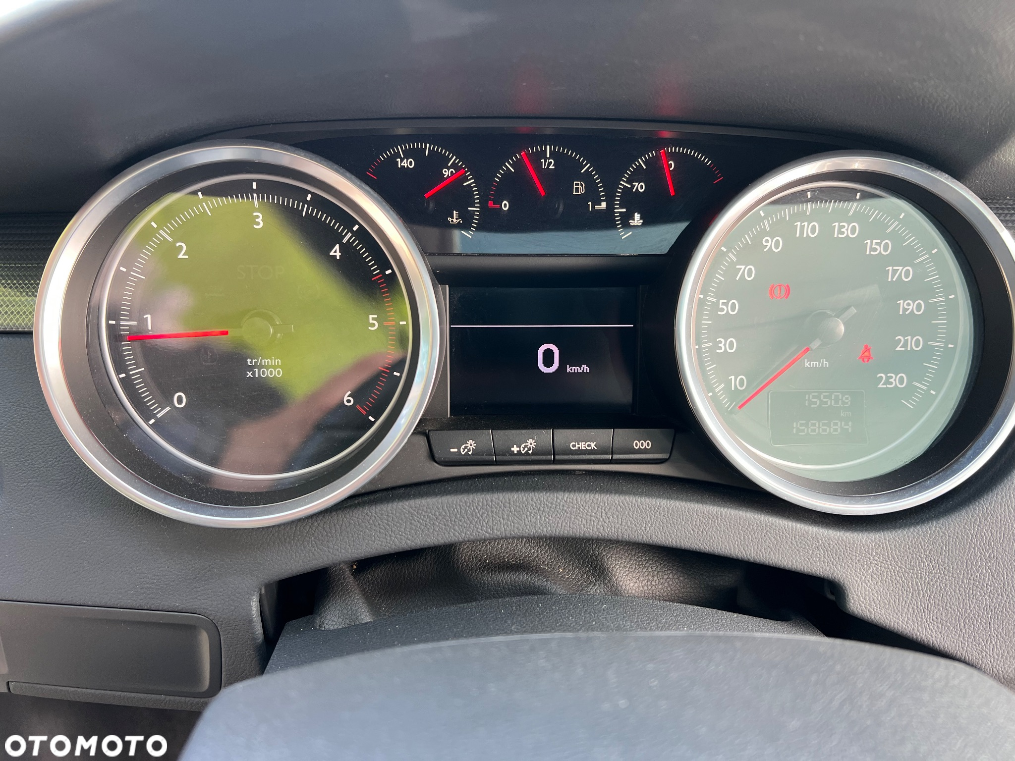 Peugeot 508 SW HDi FAP 140 Family - 13