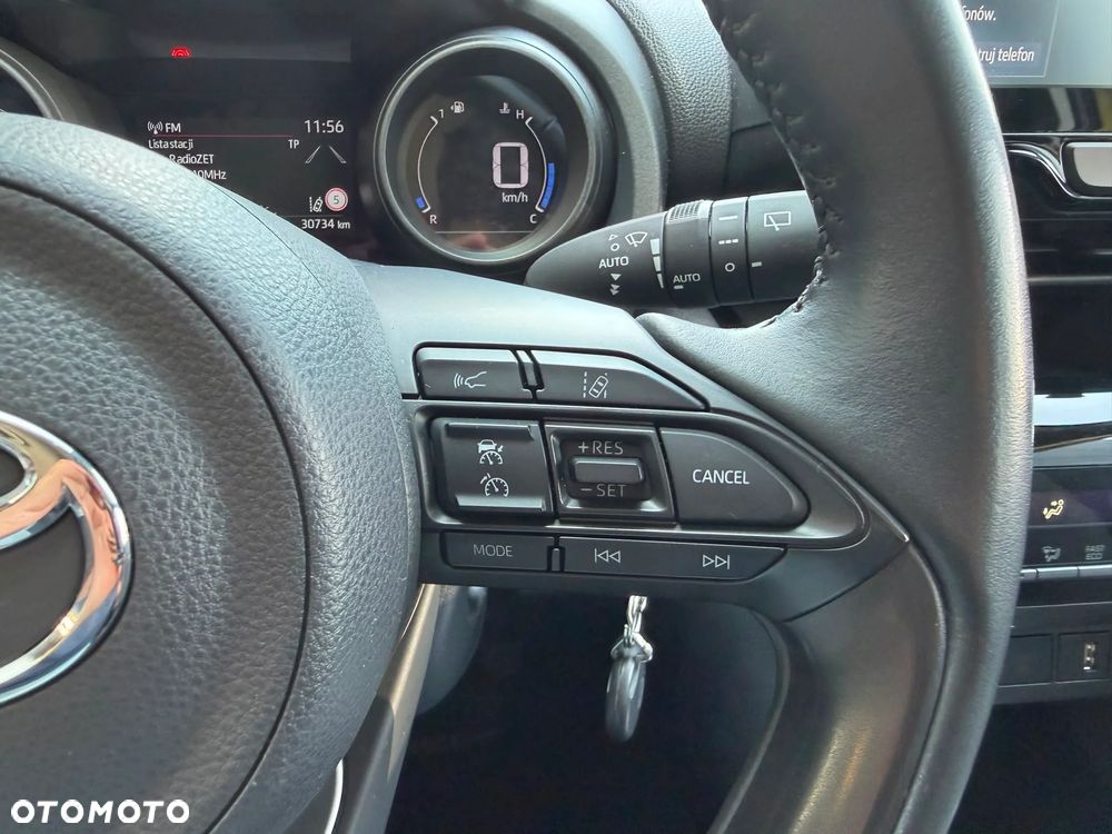 Toyota Yaris Cross Hybrid 1.5 Comfort - 28