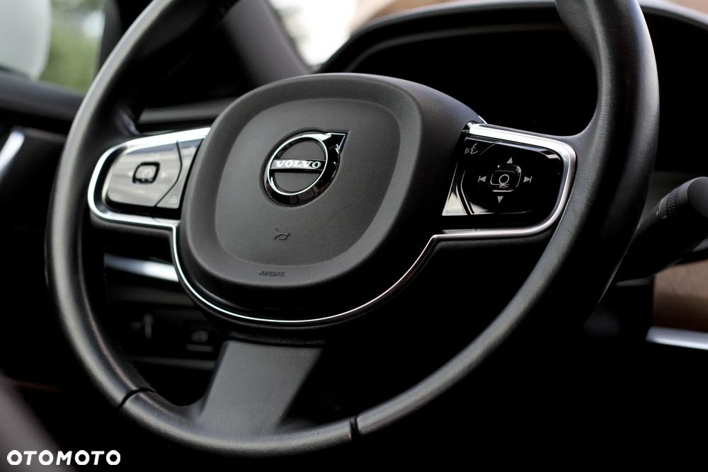 Volvo S90 D4 Inscription - 10
