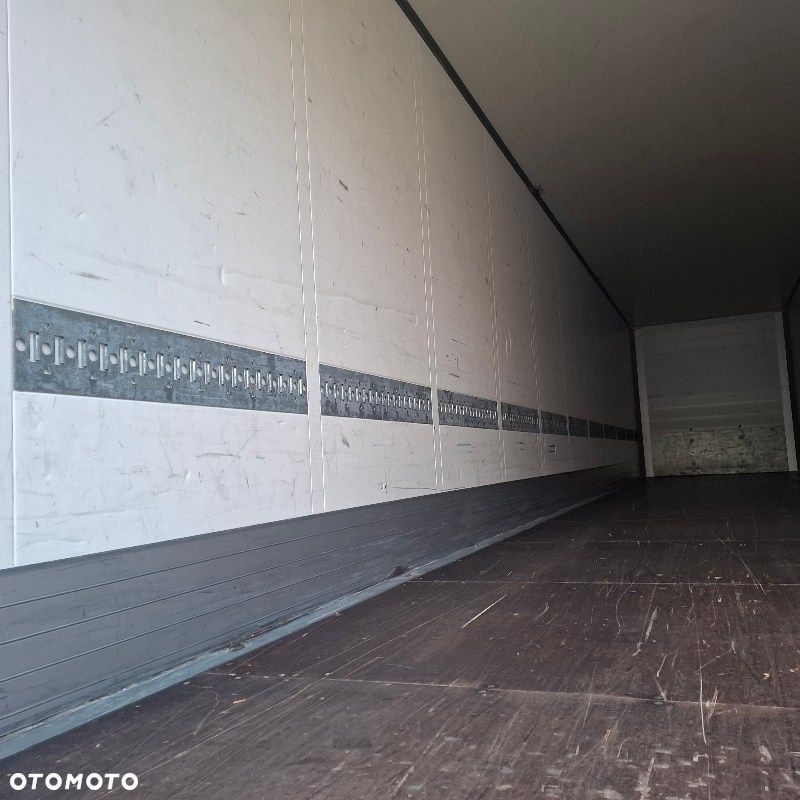 Schmitz Cargobull SKO - 8