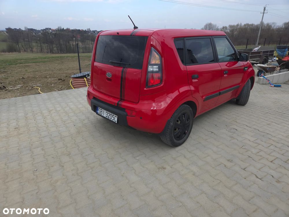 Kia Soul 1.6 CRDI L - 2