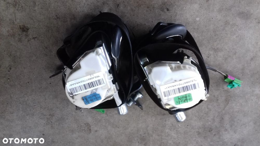 pas bezpieczeństwa lewy prawy przód Fabia II 1.6 TDI CAYC - 1