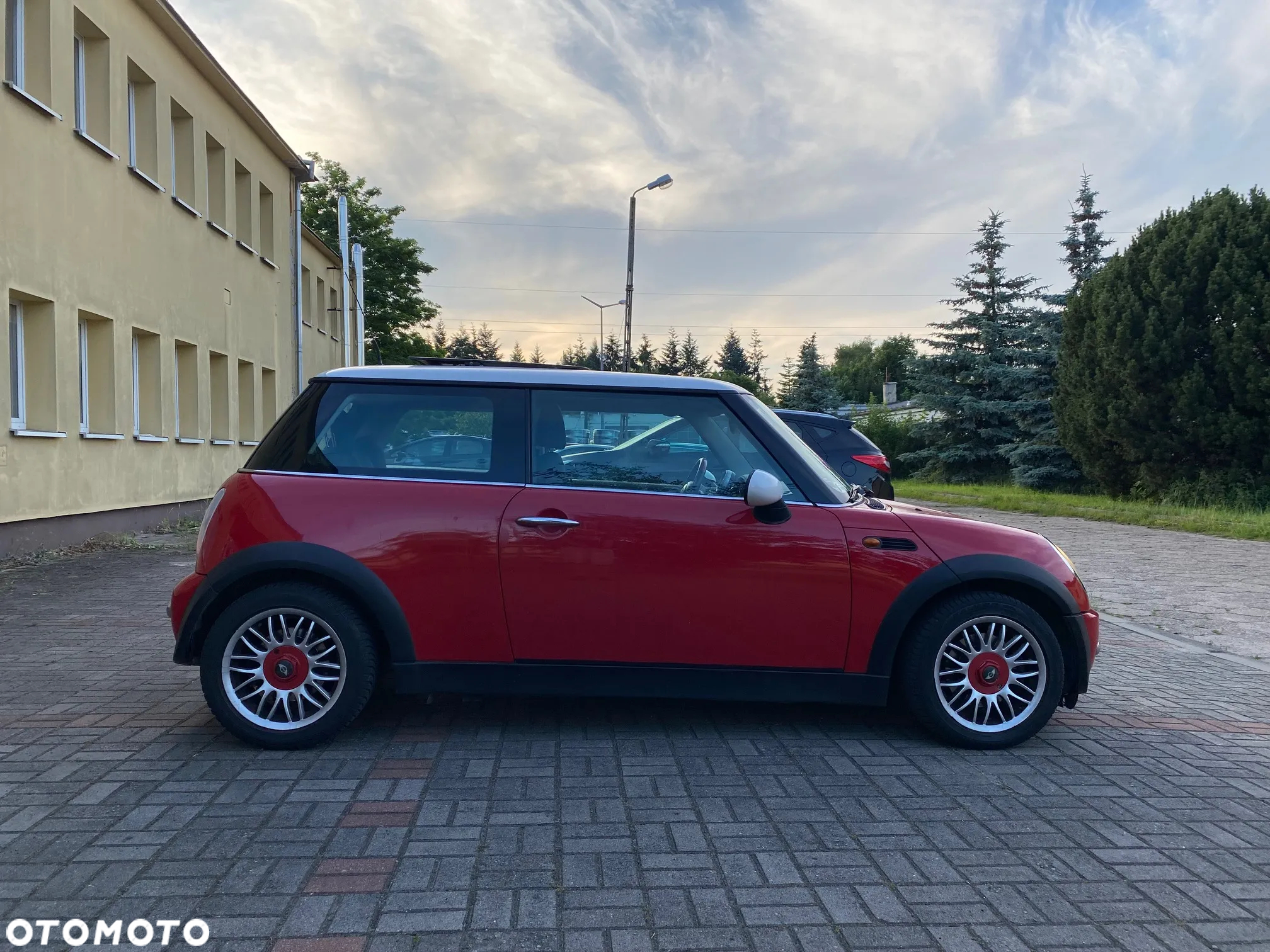MINI Cooper Standard - 12