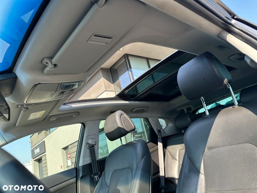 Hyundai Tucson 2.0 CRDI Premium 4WD - 23