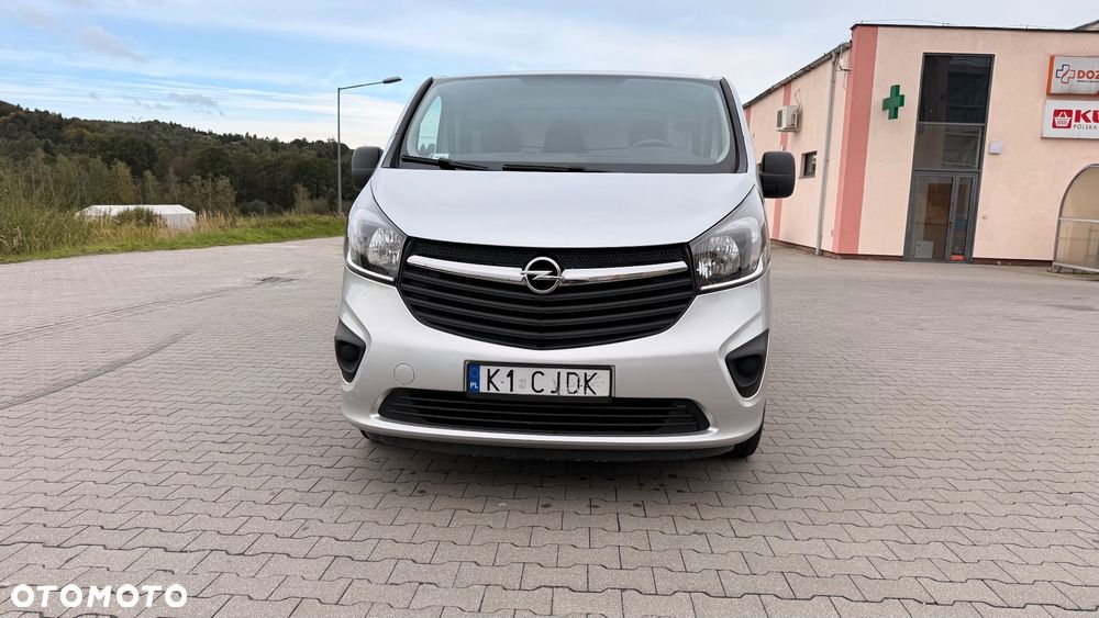 Opel Vivaro - 2