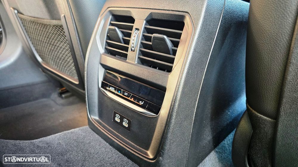 BMW 320 d Pack M Auto - 16