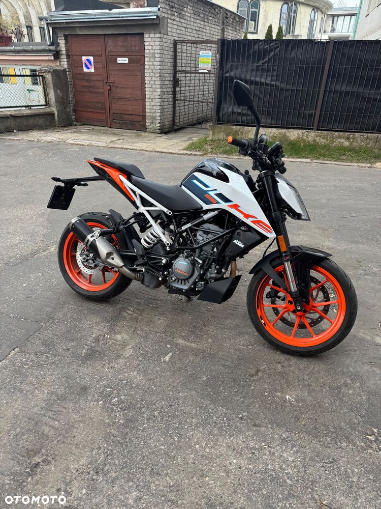 KTM Duke - 4