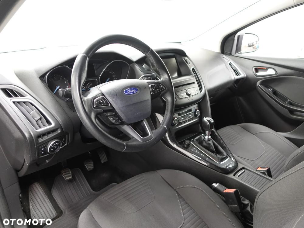 Ford Focus 1.0 EcoBoost Edition - 19