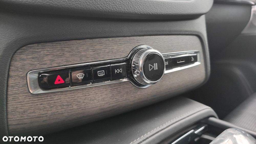 Volvo XC 90 B6 B AWD Inscription 7os - 26