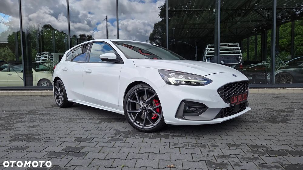 Ford Focus - 2