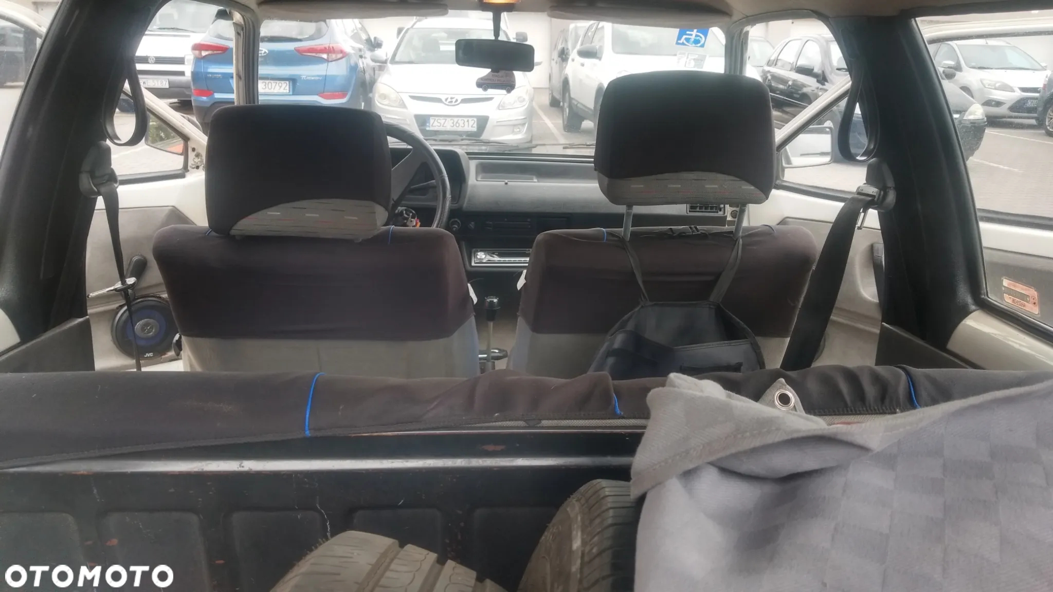 Volkswagen Polo 1.0 C - 6