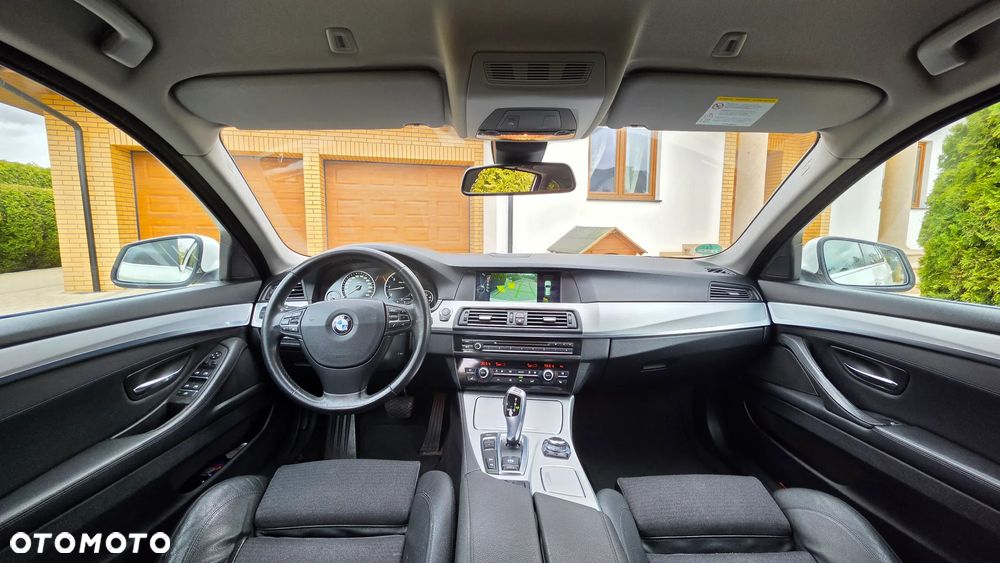 BMW Seria 5 530d xDrive Luxury Line - 21