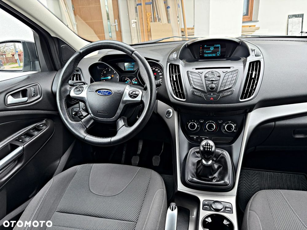 Ford Kuga 2.0 TDCi 2x4 Trend - 25