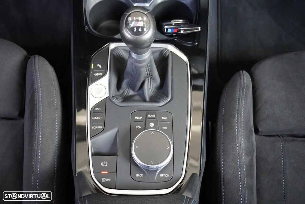 BMW 116 d Pack Desportivo M - 22