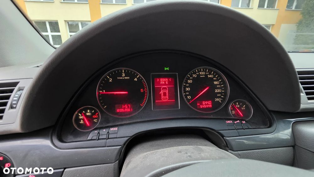 Audi A4 Avant 1.9 TDI - 23