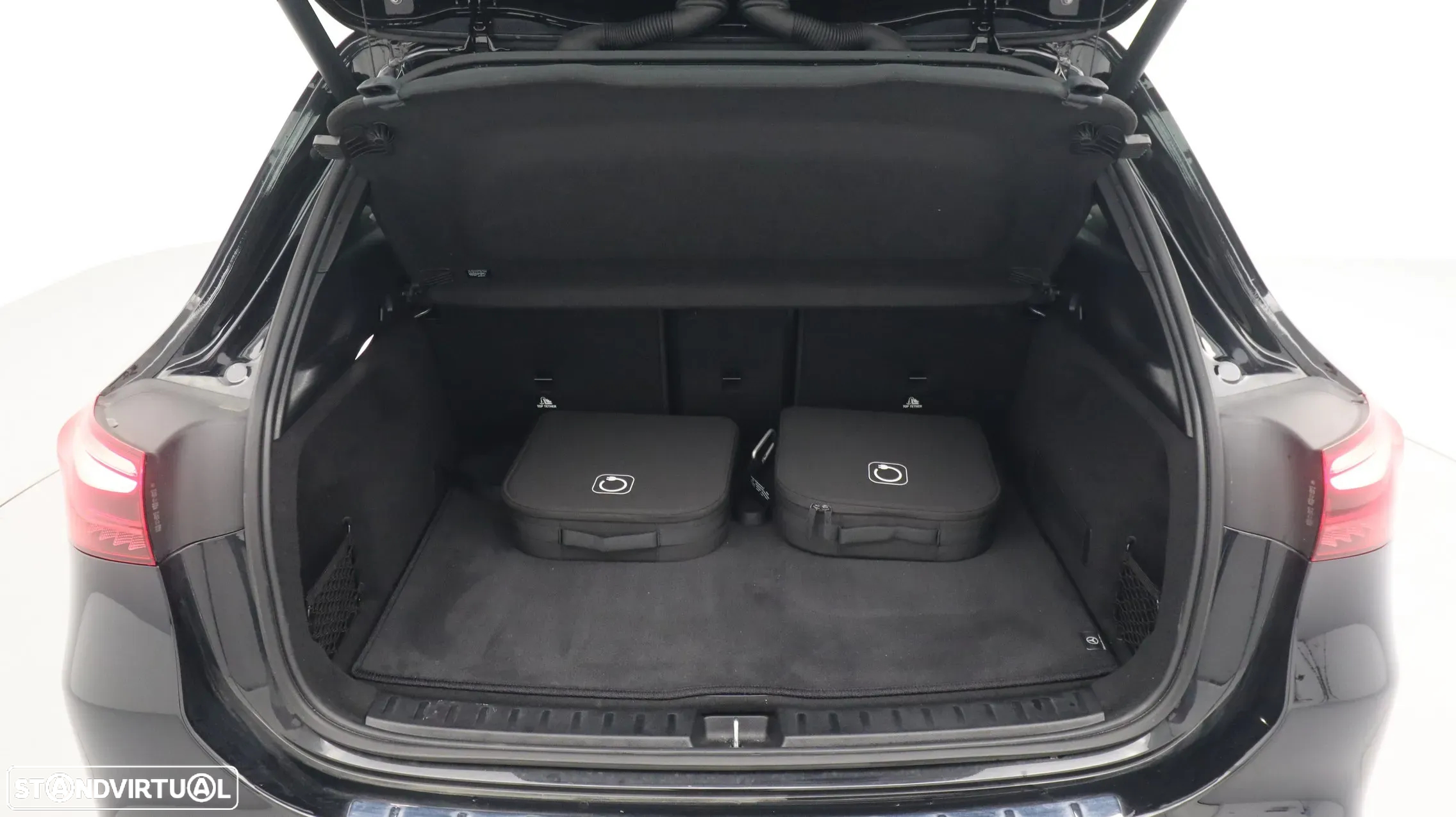 Mercedes-Benz EQA 250+ Edition - 30