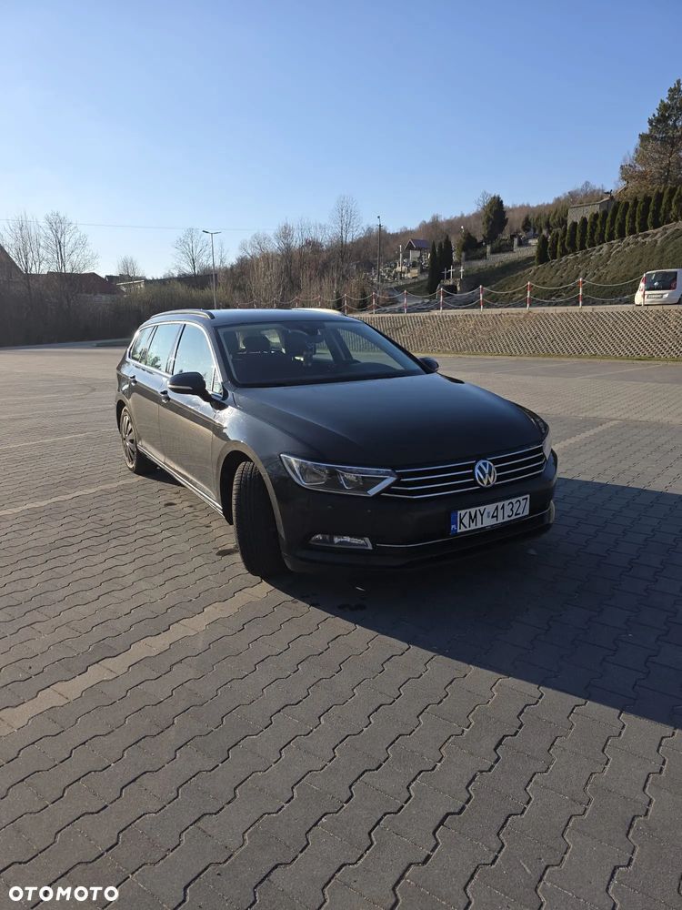 Volkswagen Passat 2.0 TDI SCR - 1