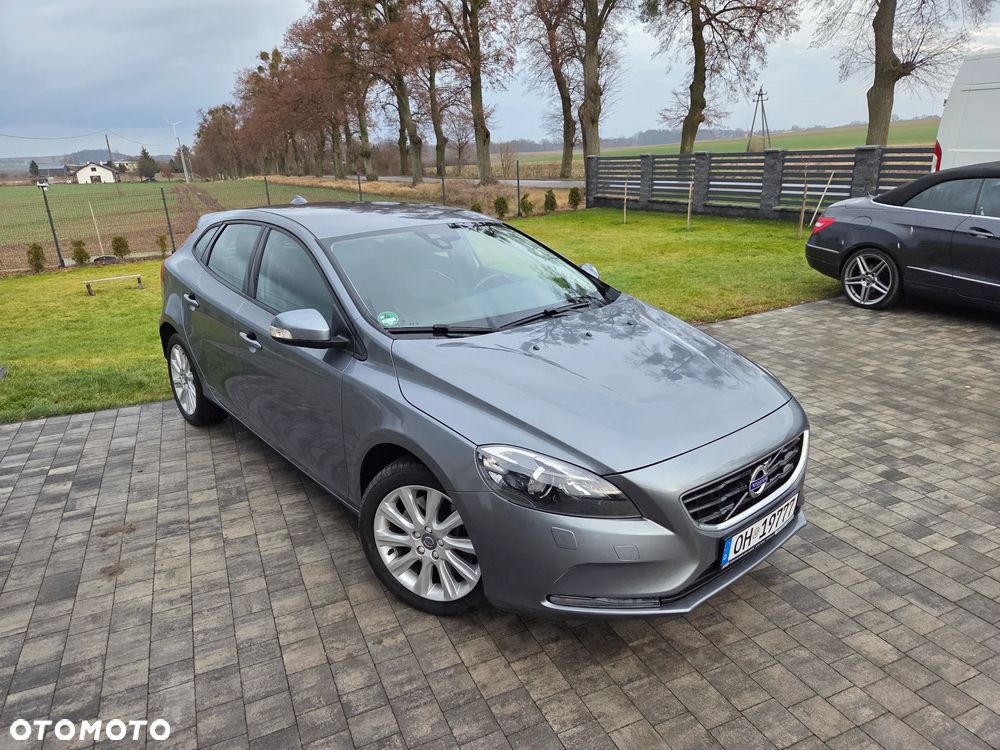 Volvo V40 D3 You - 3