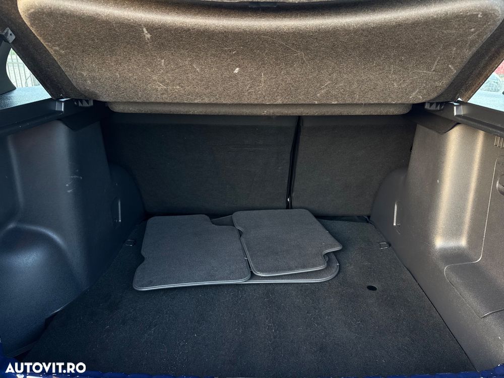 Dacia Duster 1.6 16V 105 4x2 Laureate - 15
