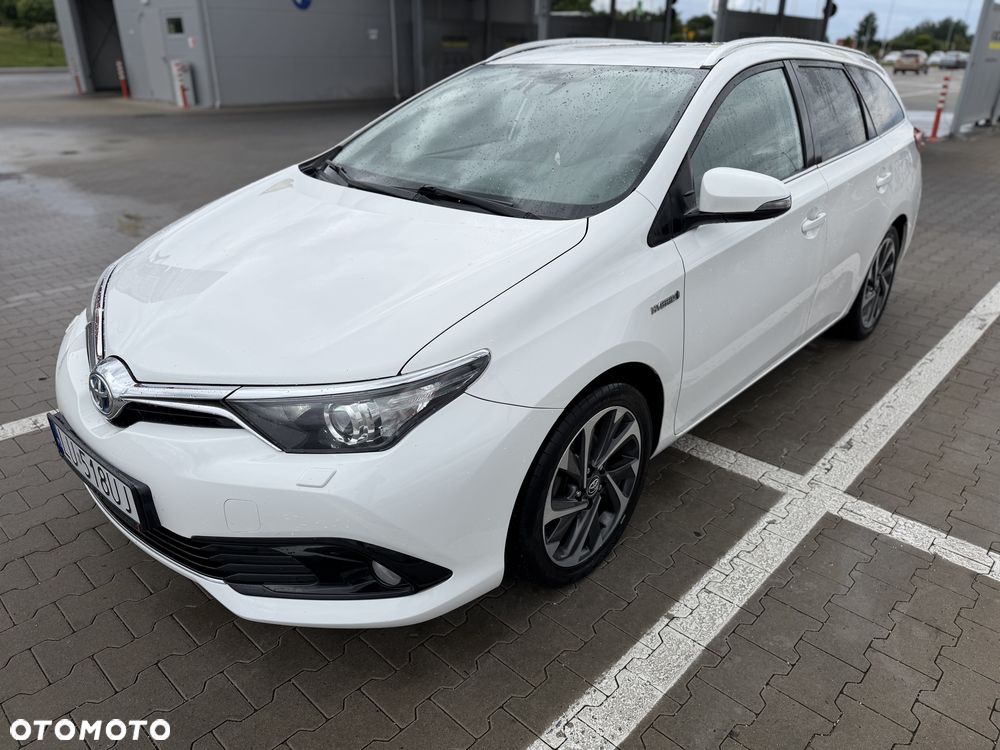 Toyota Auris 1.8 HSD Luna - 5