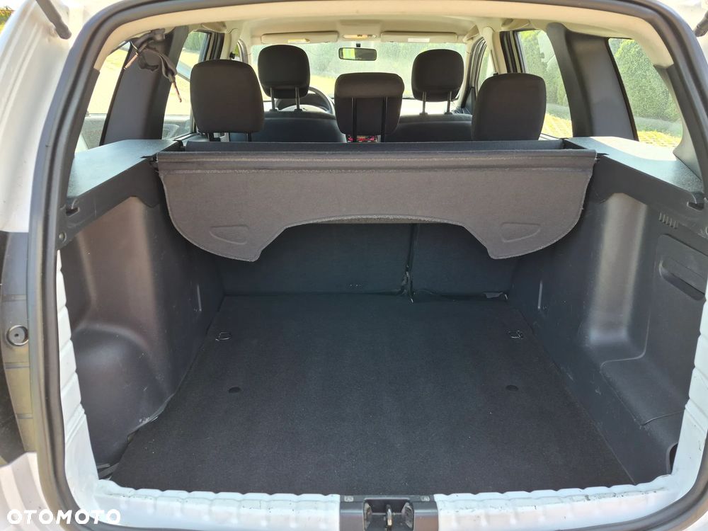 Dacia Duster dCi 90 FAP 4x2 Ambiance - 13