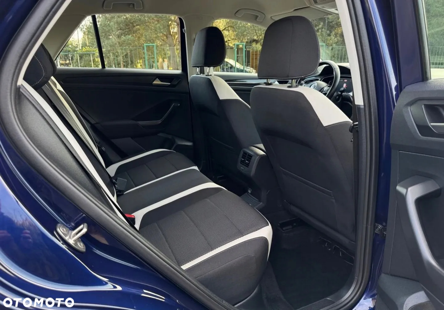 Volkswagen T-Roc 1.5 TSI ACT OPF DSG Sport - 33