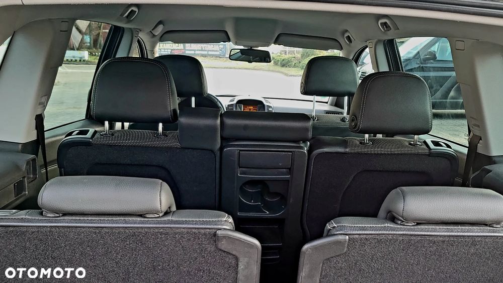 Opel Zafira 1.8 Navi - 26