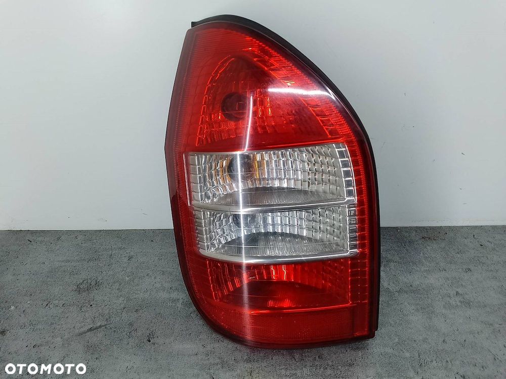 LAMPA TYLNA LEWA OPEL ZAFIRA A LAMPA TYLNA LEWA - 1
