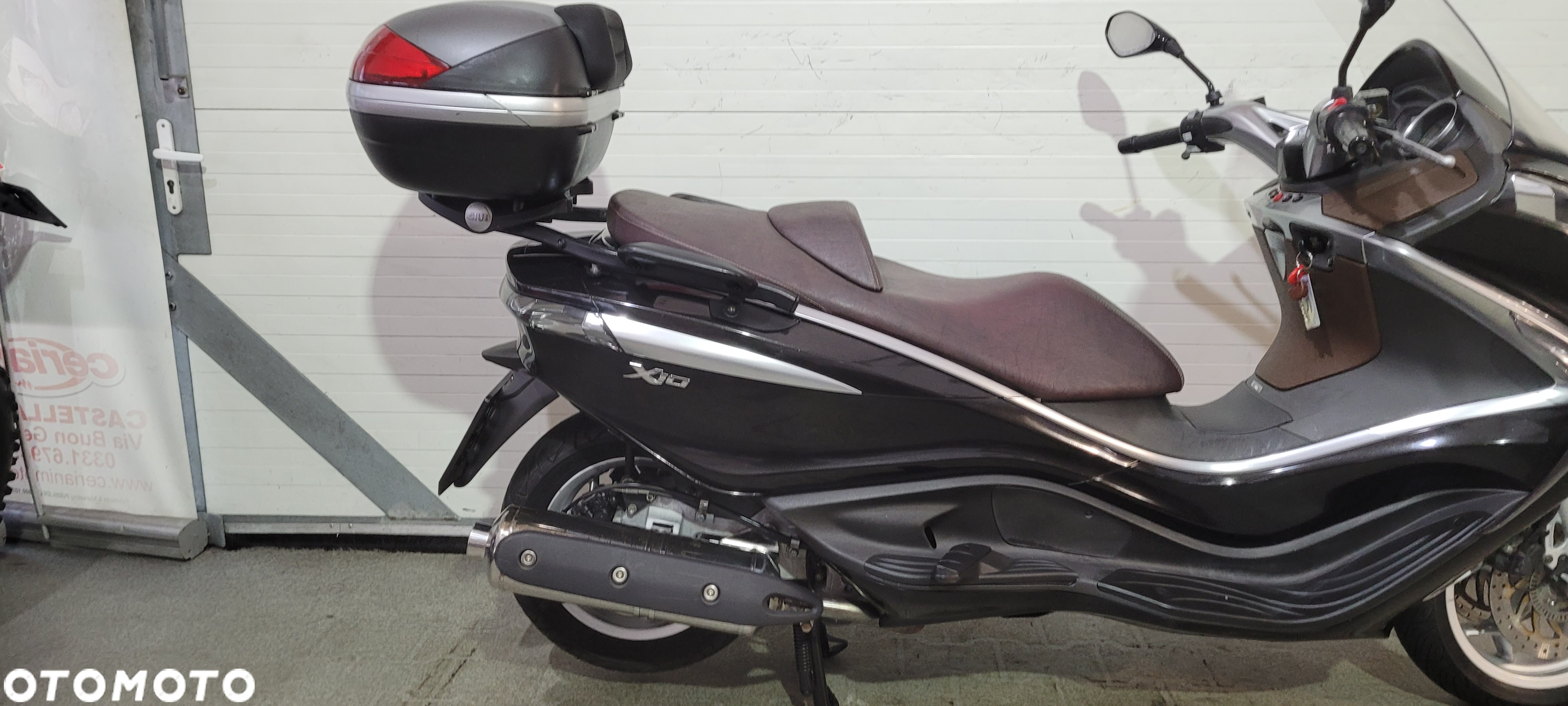 Piaggio X10 - 18