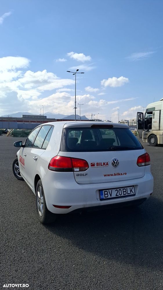 Volkswagen Golf 1.6 TDI DPF BMT Trendline - 4