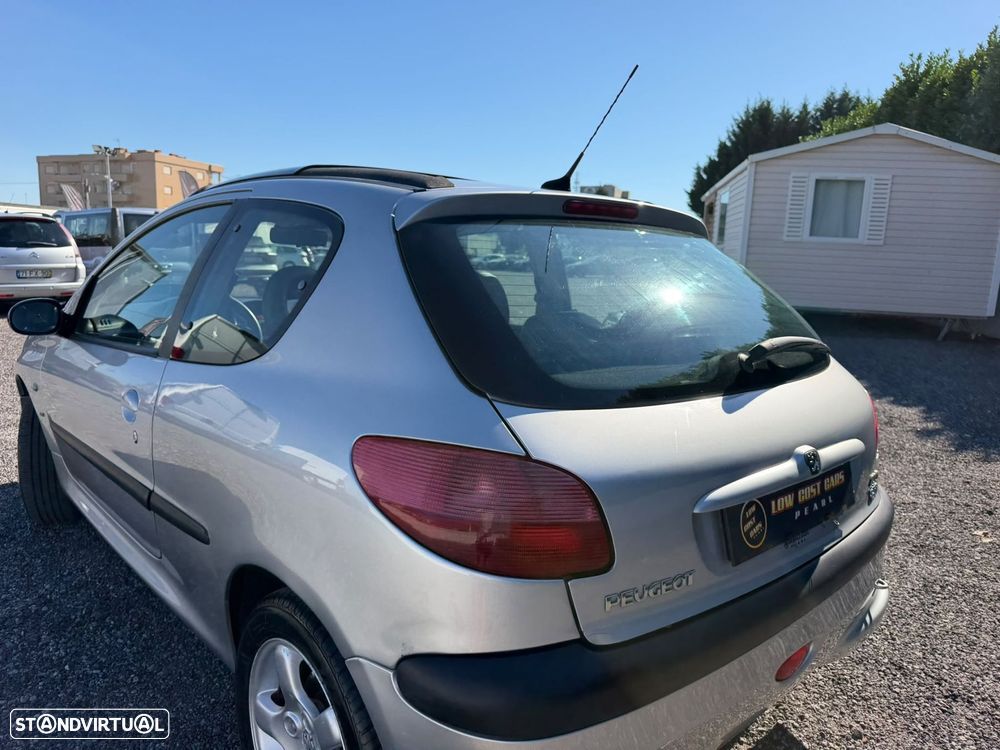 Peugeot 206 1.6 GTi - 29