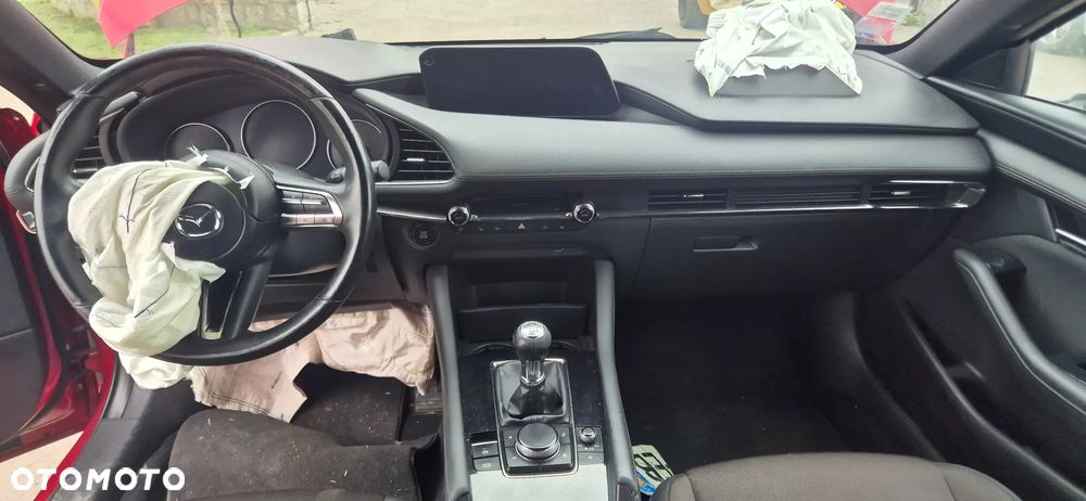 Mazda 3 - 18