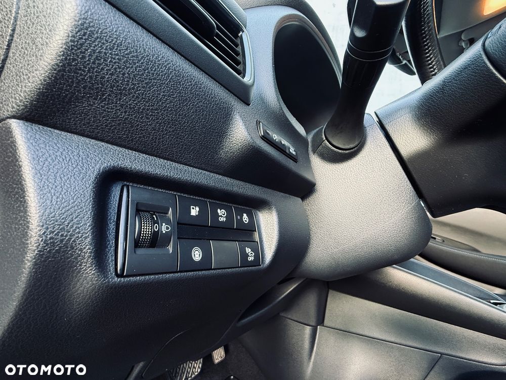 Nissan Leaf - 10