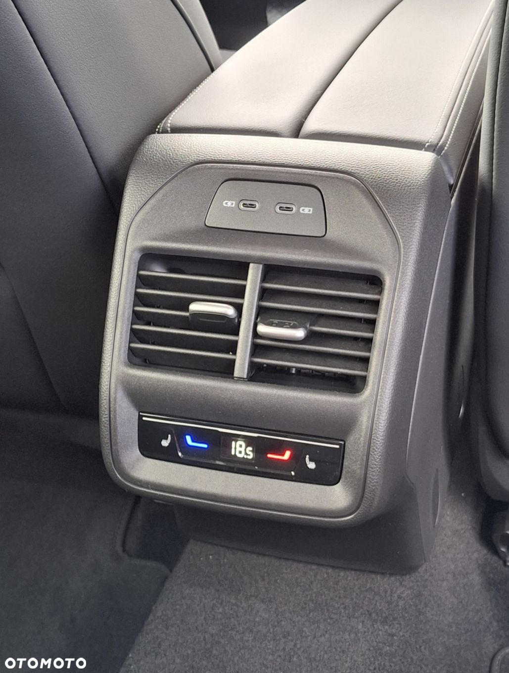 Volkswagen Passat 1.5 TSI EVO Business DSG - 23