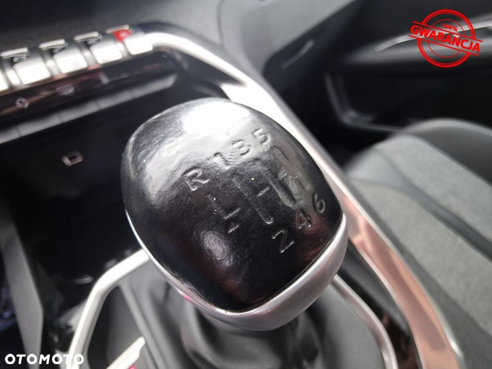 Peugeot 3008 PureTech 130 Stop & Start GPF Allure Pack - 34
