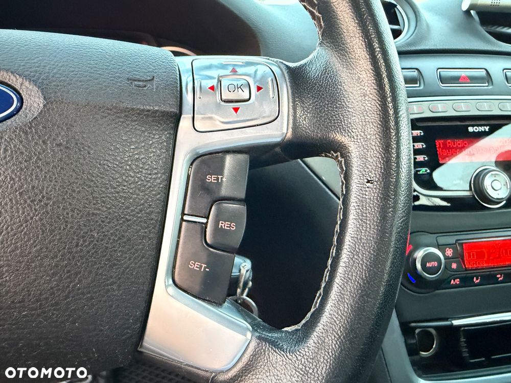 Ford Mondeo - 16