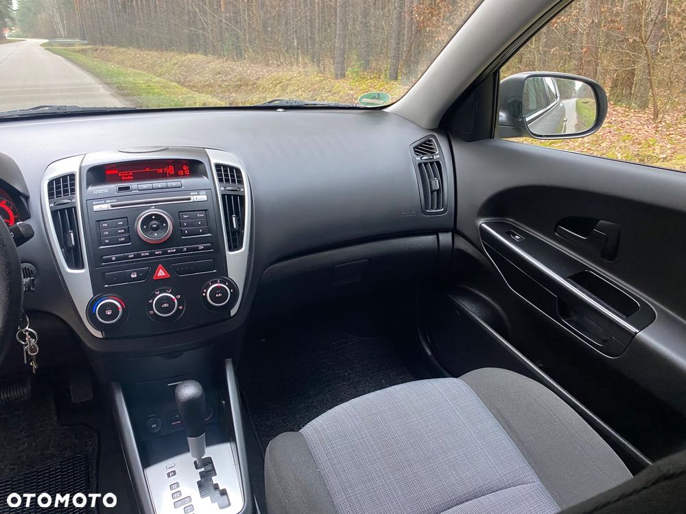 Kia Ceed 1.6 CVVT Automatik Spirit - 18